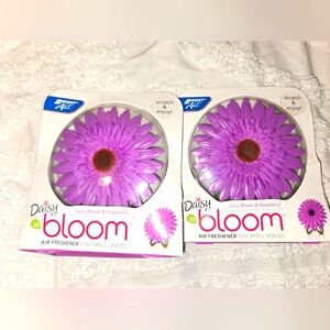 Bright Air Daisy in Bloom Air Freshener Lot Of 2 Juicy Bloom And Raspberry NIP